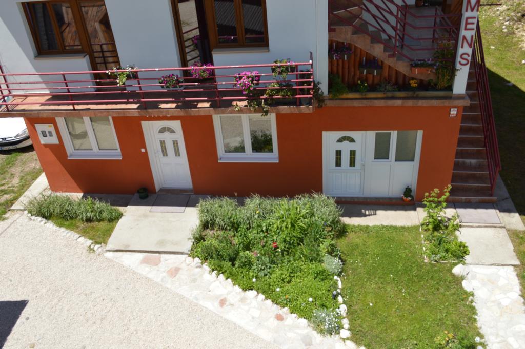 Apartmani Bozana Vojinovic Жабляк Экстерьер фото